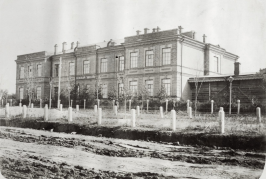  :    1904.jpg