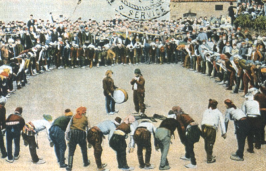  : 56_pontian_dance.jpg
