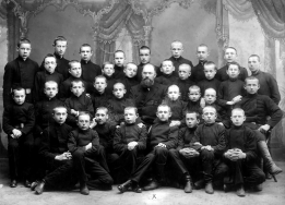  : 1915  -2.jpg