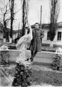  : 3. 1947 .  10-   .    ,     