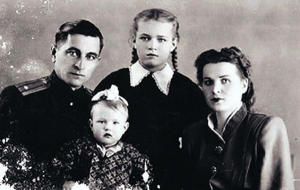  : 1951-52 .jpg