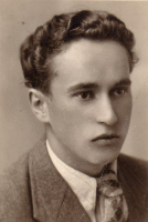  : Marian_Gorecki ӧ.jpg