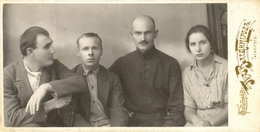 1926_InTaganrog_Yakov&Blyuma_2__01.jpg, 788384 