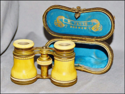  : 0.  . W.Trute Bremen,Bein Knochen Elfenbeinersatz,Etui,1880-1900 ..jpg