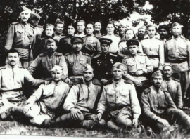  : Screenshot_20230214-195028_Family Legends.jpg