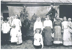  : zinchenko-family.jpg